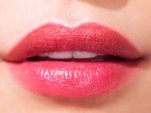 full-lips-1-0301-de